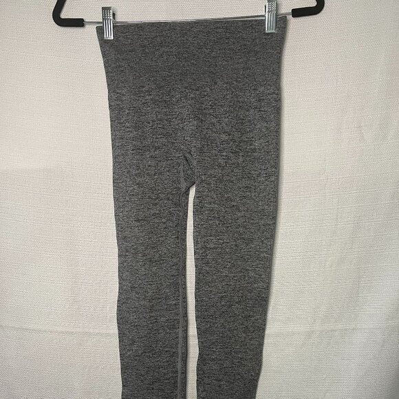 Women’s ribbed seamless Grey Colsie leggins workout Small - 0427 - Picture 1 of 3
